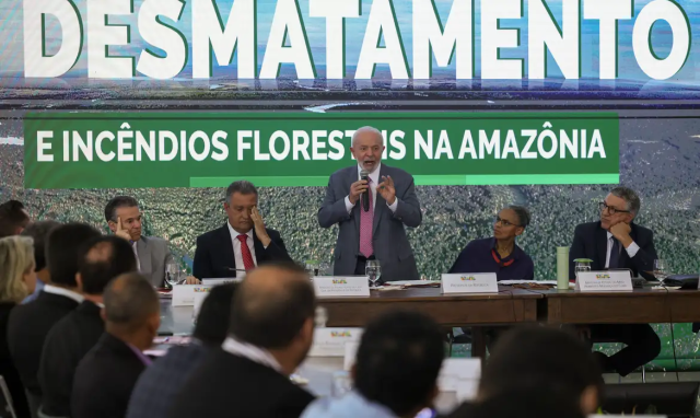 Investimento de R$ 730 Milhões para Preservação da Amazônia: Programa Inaugurado por Lula