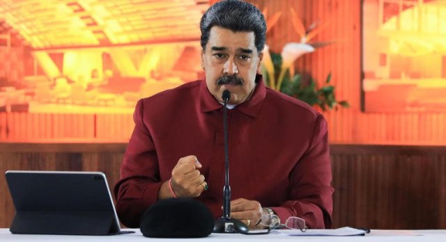 Maduro propõe prisão perpétua na Venezuela para crimes de corrupção e traição